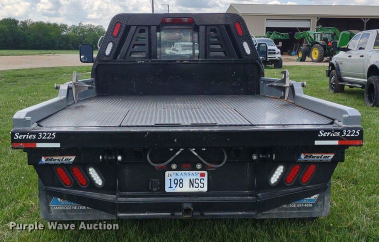 image for item LL9186 2009 Dodge Ram 3500HD  Quad Cab bale bed pickup truck