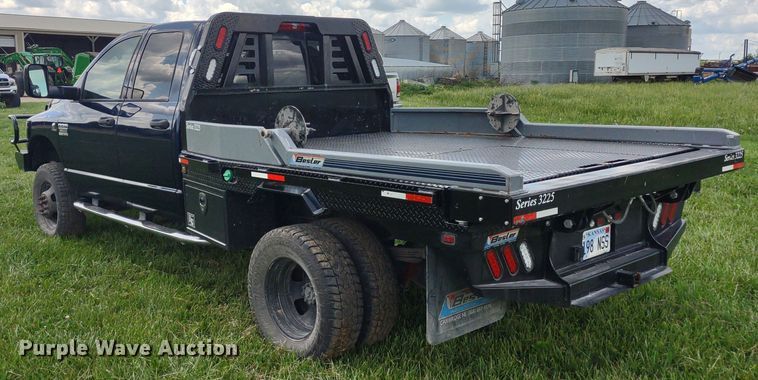 image for item LL9186 2009 Dodge Ram 3500HD  Quad Cab bale bed pickup truck