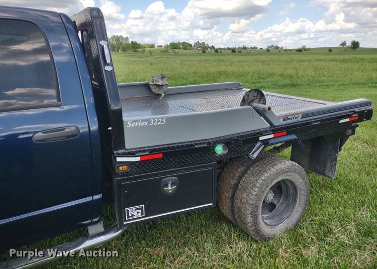 image for item LL9186 2009 Dodge Ram 3500HD  Quad Cab bale bed pickup truck