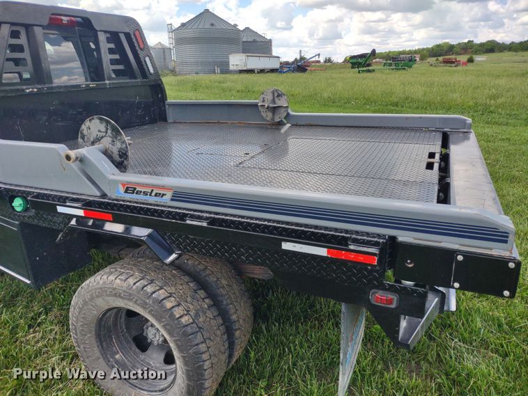 image for item LL9186 2009 Dodge Ram 3500HD  Quad Cab bale bed pickup truck