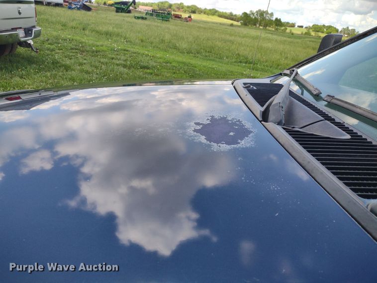 image for item LL9186 2009 Dodge Ram 3500HD  Quad Cab bale bed pickup truck