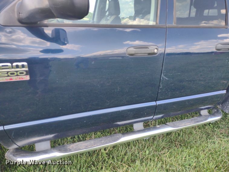 image for item LL9186 2009 Dodge Ram 3500HD  Quad Cab bale bed pickup truck