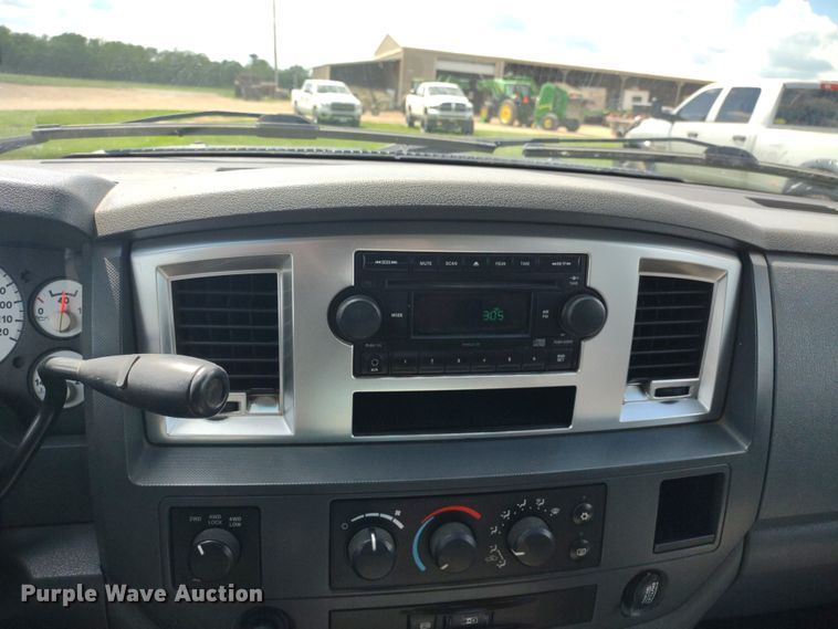 image for item LL9186 2009 Dodge Ram 3500HD  Quad Cab bale bed pickup truck