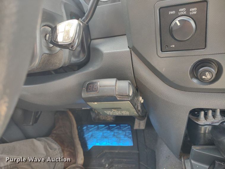 image for item LL9186 2009 Dodge Ram 3500HD  Quad Cab bale bed pickup truck