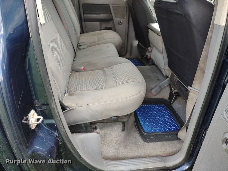 image for item LL9186 2009 Dodge Ram 3500HD  Quad Cab bale bed pickup truck