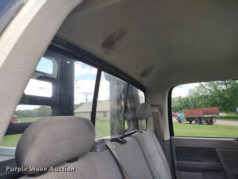 image for item LL9186 2009 Dodge Ram 3500HD  Quad Cab bale bed pickup truck