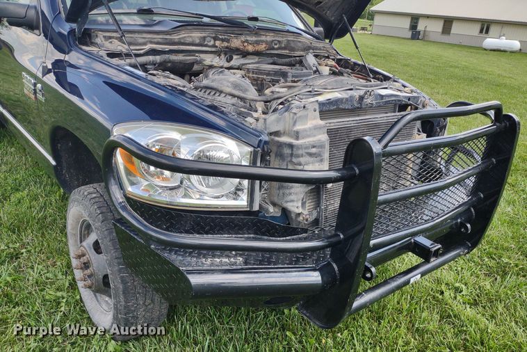 image for item LL9186 2009 Dodge Ram 3500HD  Quad Cab bale bed pickup truck