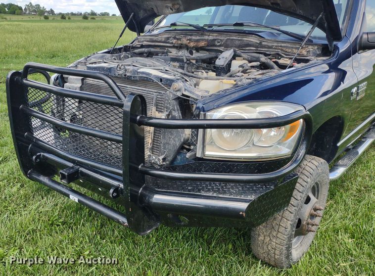 image for item LL9186 2009 Dodge Ram 3500HD  Quad Cab bale bed pickup truck