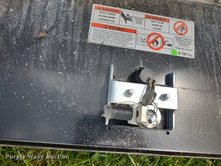 image for item LL9186 2009 Dodge Ram 3500HD  Quad Cab bale bed pickup truck