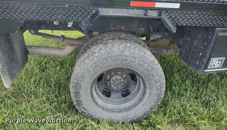 image for item LL9186 2009 Dodge Ram 3500HD  Quad Cab bale bed pickup truck