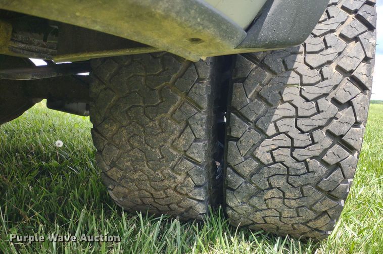 image for item LL9186 2009 Dodge Ram 3500HD  Quad Cab bale bed pickup truck