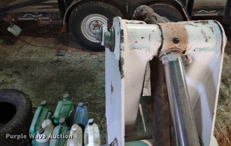 image for item LL9193 Bobcat 607  skid steer backhoe