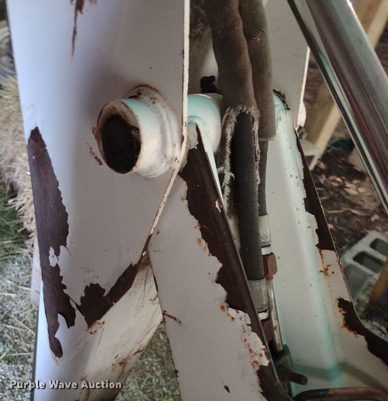 image for item LL9193 Bobcat 607  skid steer backhoe