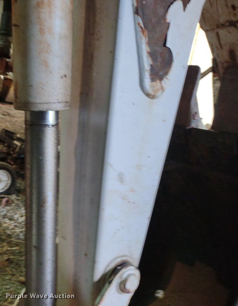 image for item LL9193 Bobcat 607  skid steer backhoe