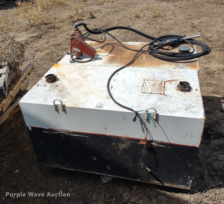 image for item LL9204 (4) Delta auxiliary fuel tanks