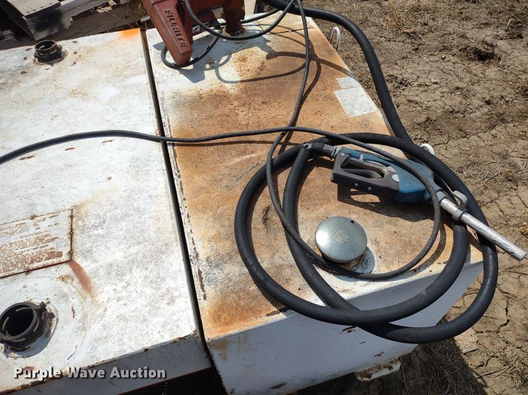 image for item LL9204 (4) Delta auxiliary fuel tanks