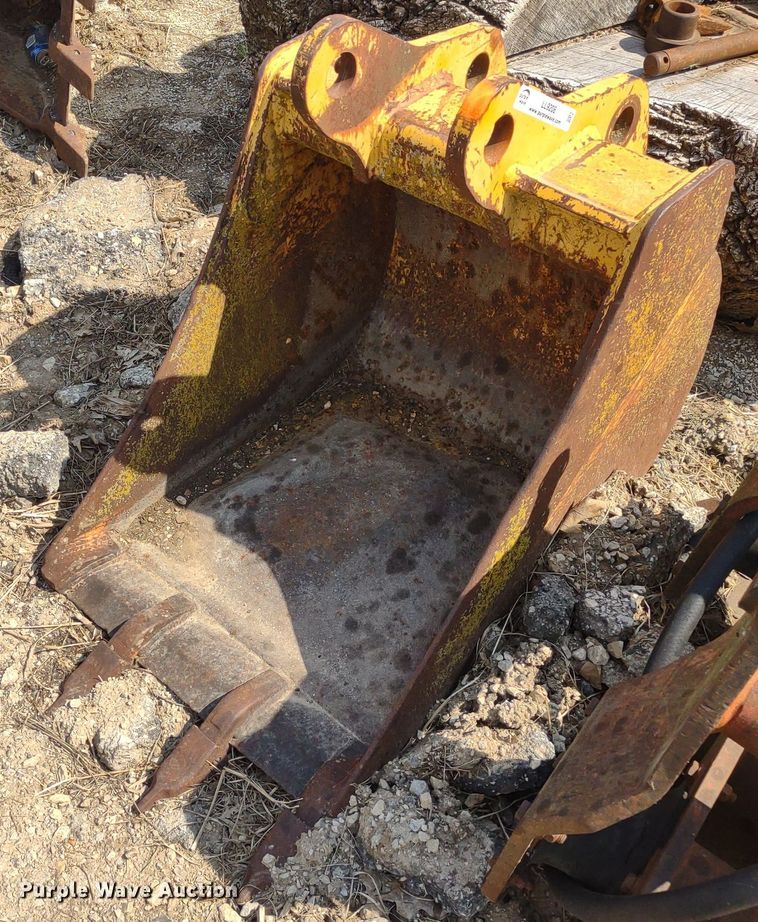 image for item LL9204 (4) Delta auxiliary fuel tanks