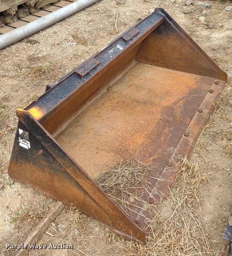 image for item LL9204 (4) Delta auxiliary fuel tanks