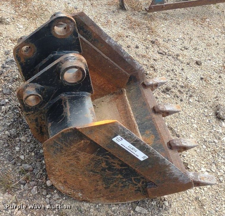 image for item LL9204 (4) Delta auxiliary fuel tanks