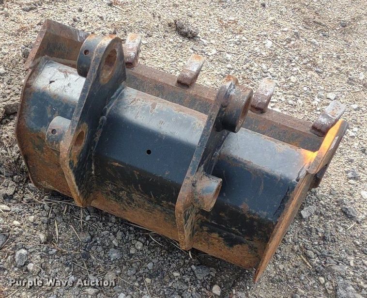 image for item LL9204 (4) Delta auxiliary fuel tanks