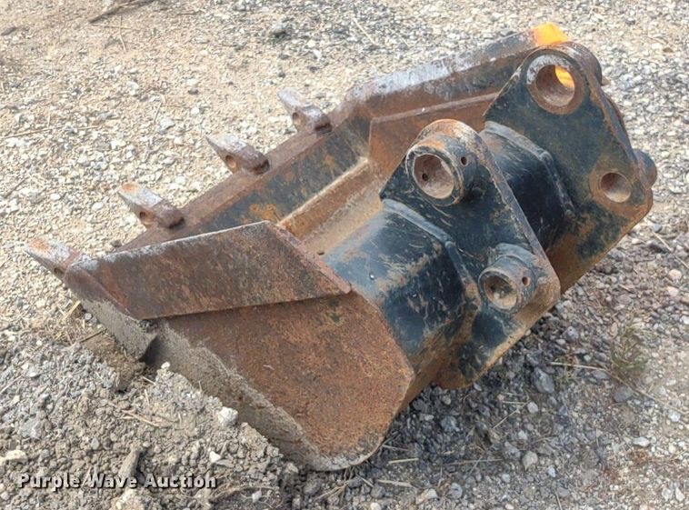 image for item LL9204 (4) Delta auxiliary fuel tanks