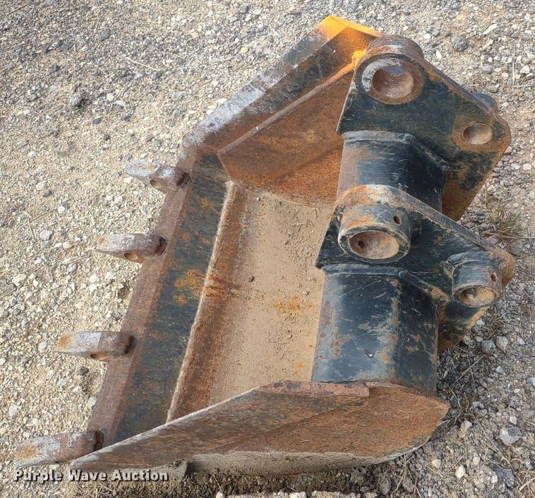 image for item LL9204 (4) Delta auxiliary fuel tanks