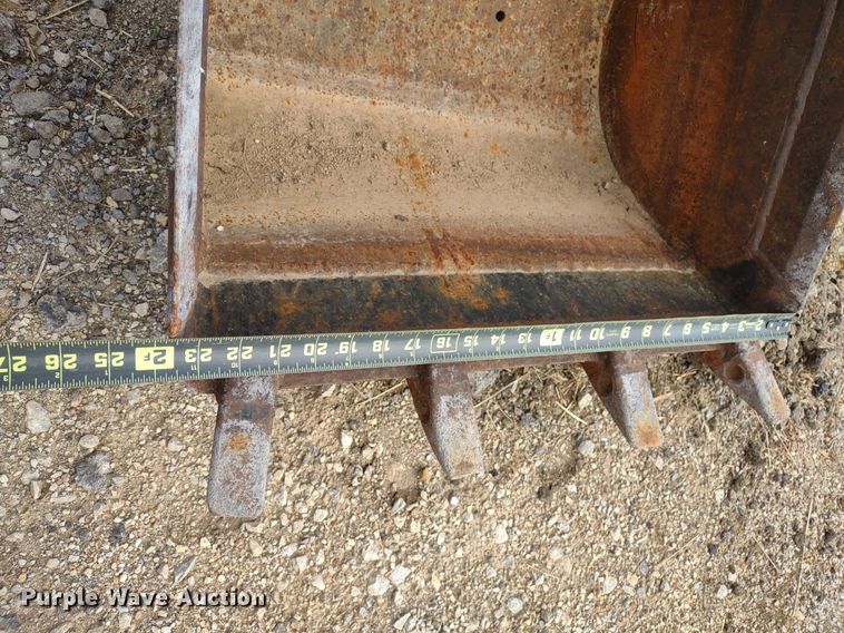 image for item LL9204 (4) Delta auxiliary fuel tanks