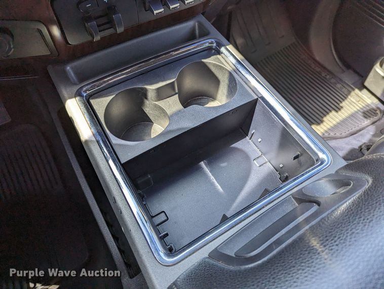 image for item LM9787 2011 Ford F250 Super Duty  Crew Cab pickup truck