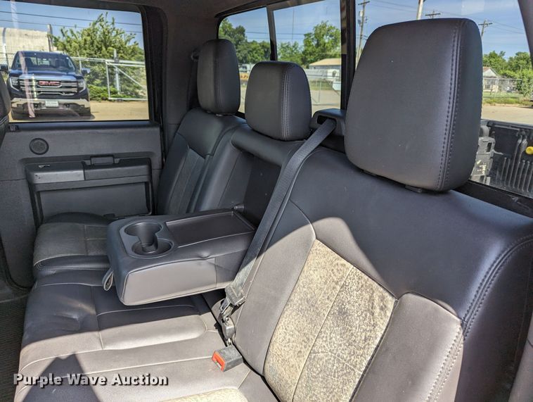 image for item LM9787 2011 Ford F250 Super Duty  Crew Cab pickup truck