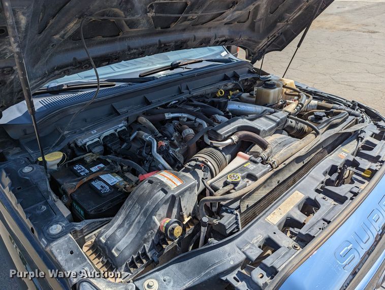 image for item LM9787 2011 Ford F250 Super Duty  Crew Cab pickup truck