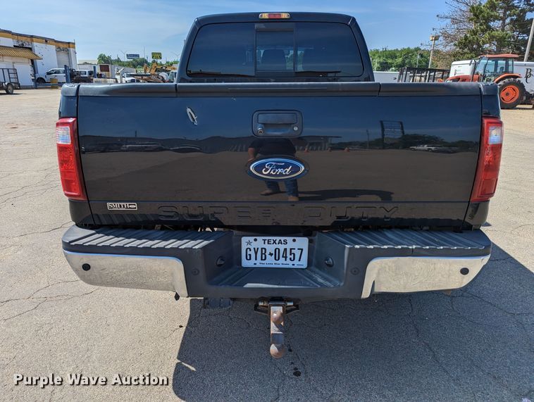 image for item LM9787 2011 Ford F250 Super Duty  Crew Cab pickup truck