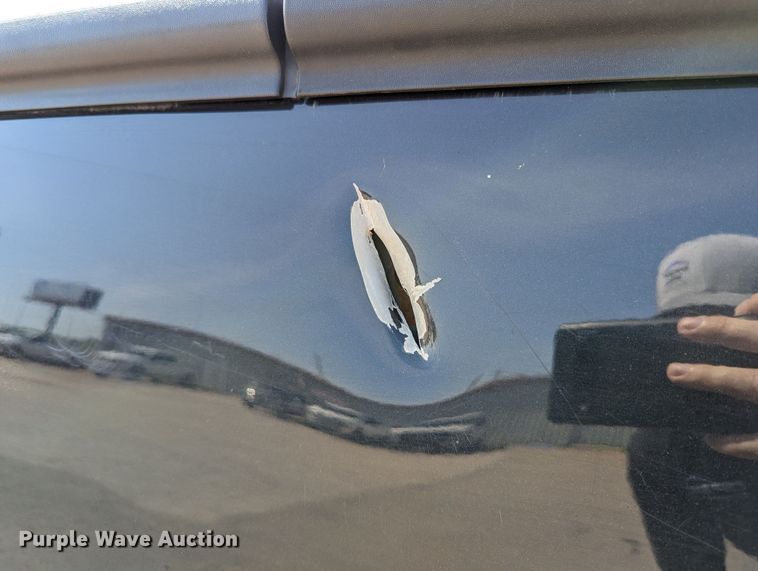 image for item LM9787 2011 Ford F250 Super Duty  Crew Cab pickup truck