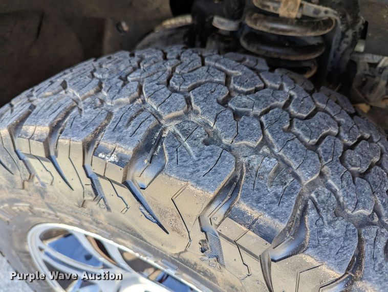 image for item LM9787 2011 Ford F250 Super Duty  Crew Cab pickup truck