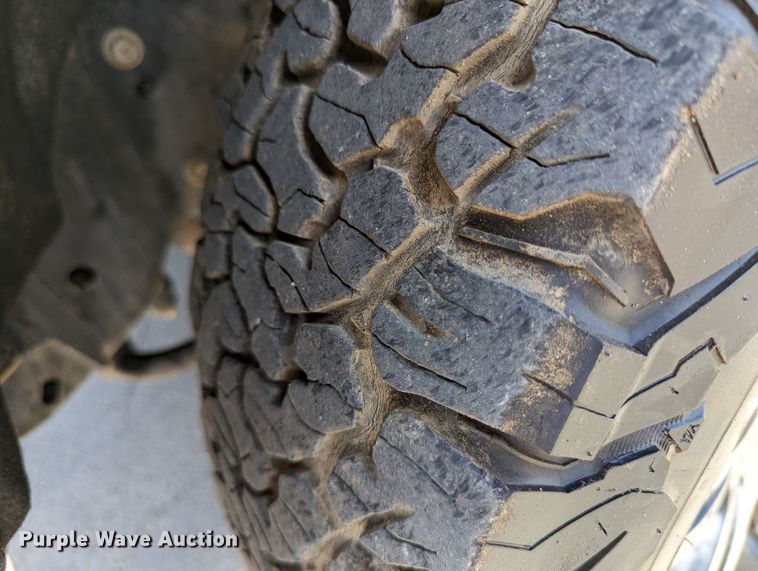 image for item LM9787 2011 Ford F250 Super Duty  Crew Cab pickup truck