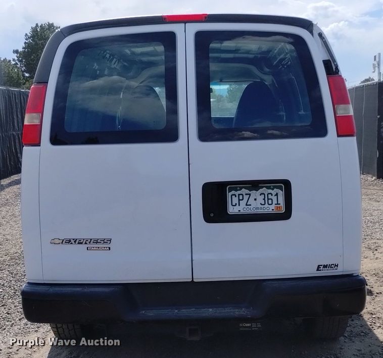 image for item LP9599 2012 Chevrolet Express 1500  van