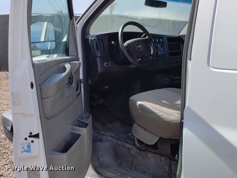 image for item LP9599 2012 Chevrolet Express 1500  van