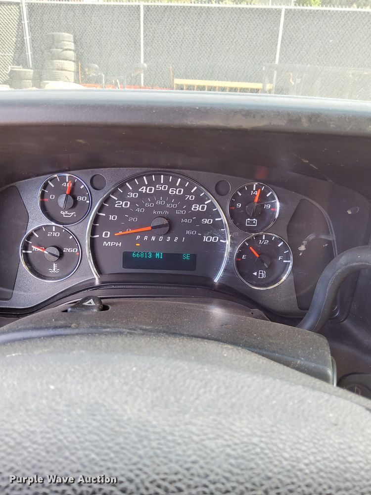 image for item LP9599 2012 Chevrolet Express 1500  van