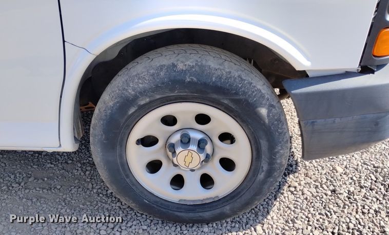 image for item LP9599 2012 Chevrolet Express 1500  van