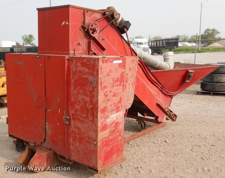 image for item LP9614 Can-Pak CP200  aluminum can crusher