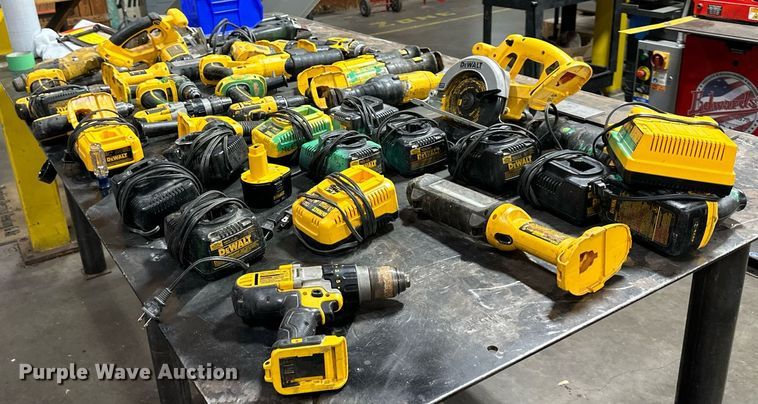 image for item LP9930 DeWalt  power tools