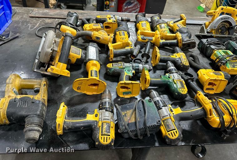 image for item LP9930 DeWalt  power tools