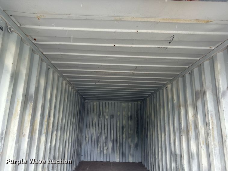 image for item LP9932 20' L shipping container