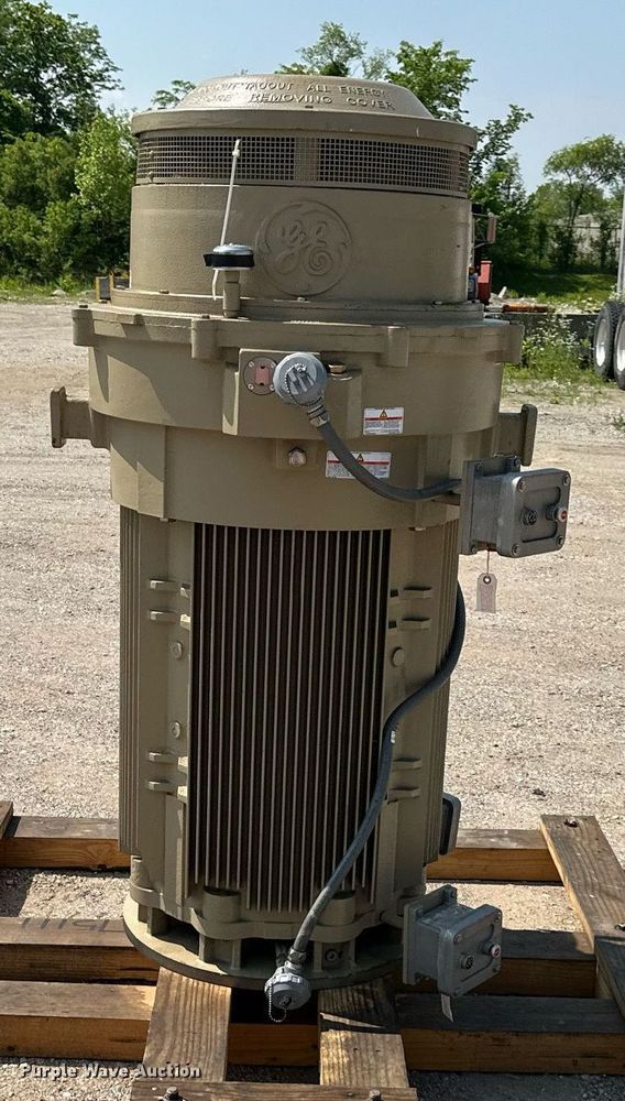 image for item LP9960 GE Industrial  electric motor