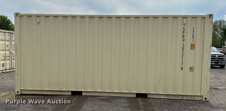 image for item LP9966 20' L shipping container