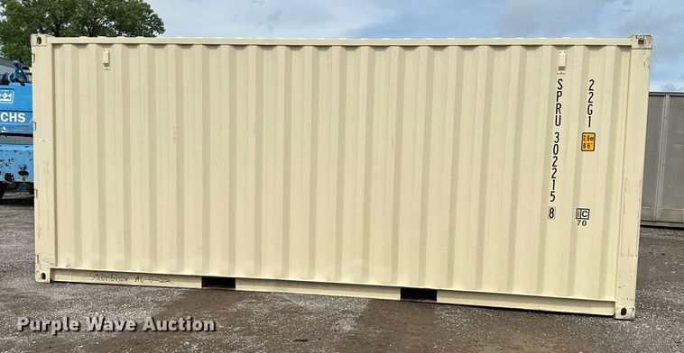 image for item LP9966 20' L shipping container