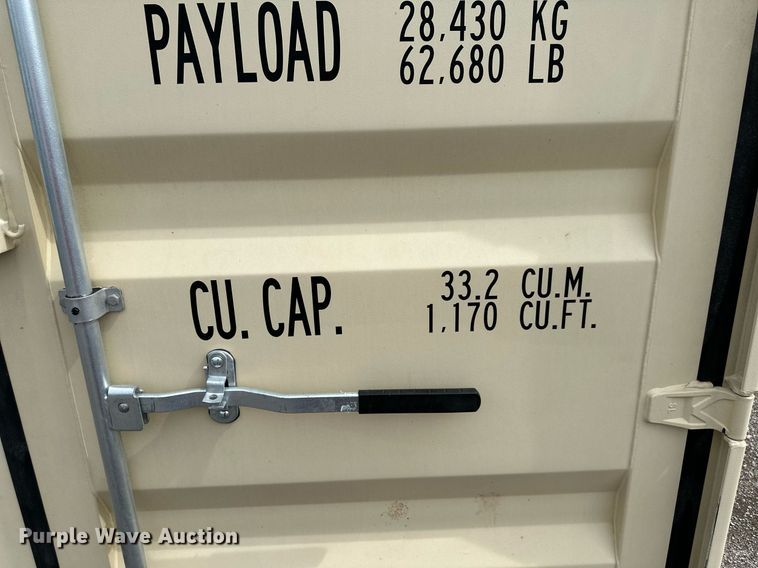 image for item LP9966 20' L shipping container