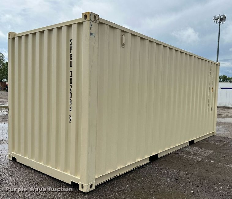 image for item LP9967 20' L shipping container