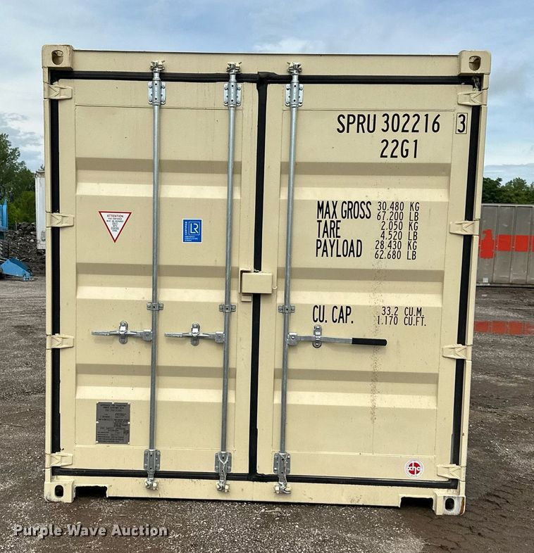 image for item LP9968 20' L shipping container