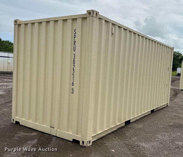 image for item LP9968 20' L shipping container