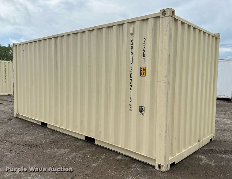 image for item LP9968 20' L shipping container